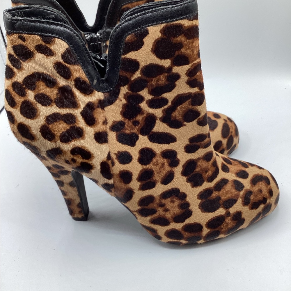 Women Leopard Print Boots